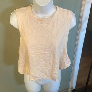 Mono b side cut cropped tank